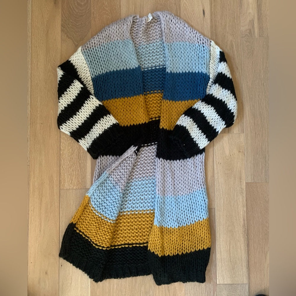 By Together Duster Sweater sz M/L